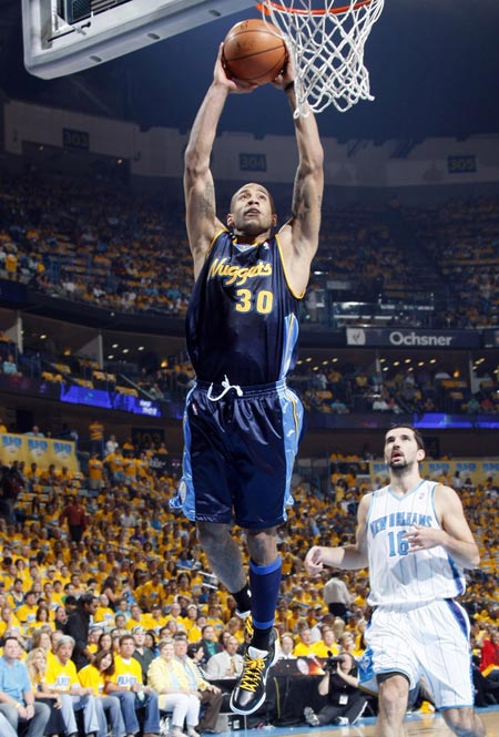 球运动在中 球运动在中