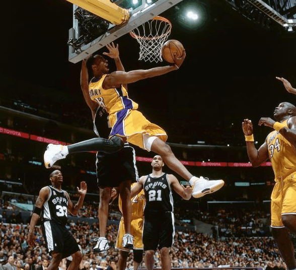 本场G4他 本场G4他