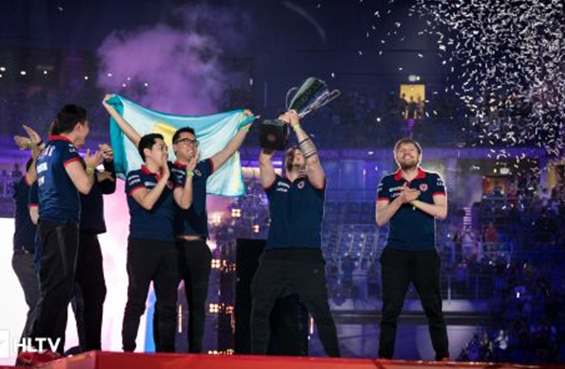 起伏很大 起伏很大